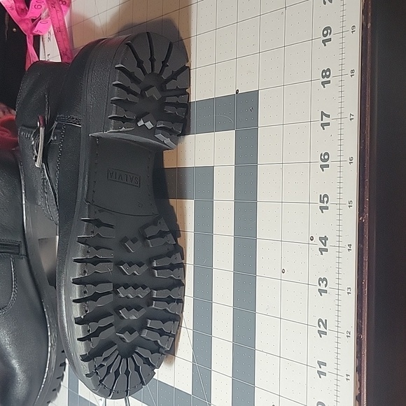 SALVIA Cable Sheep Nappa Black Ankle Buckle Booties Size 11.5 - Picture 13 of 13